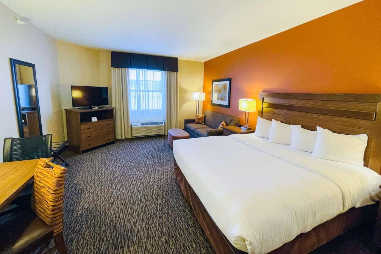 Mainstay Suites Watford City - Event Center Zewnętrze zdjęcie