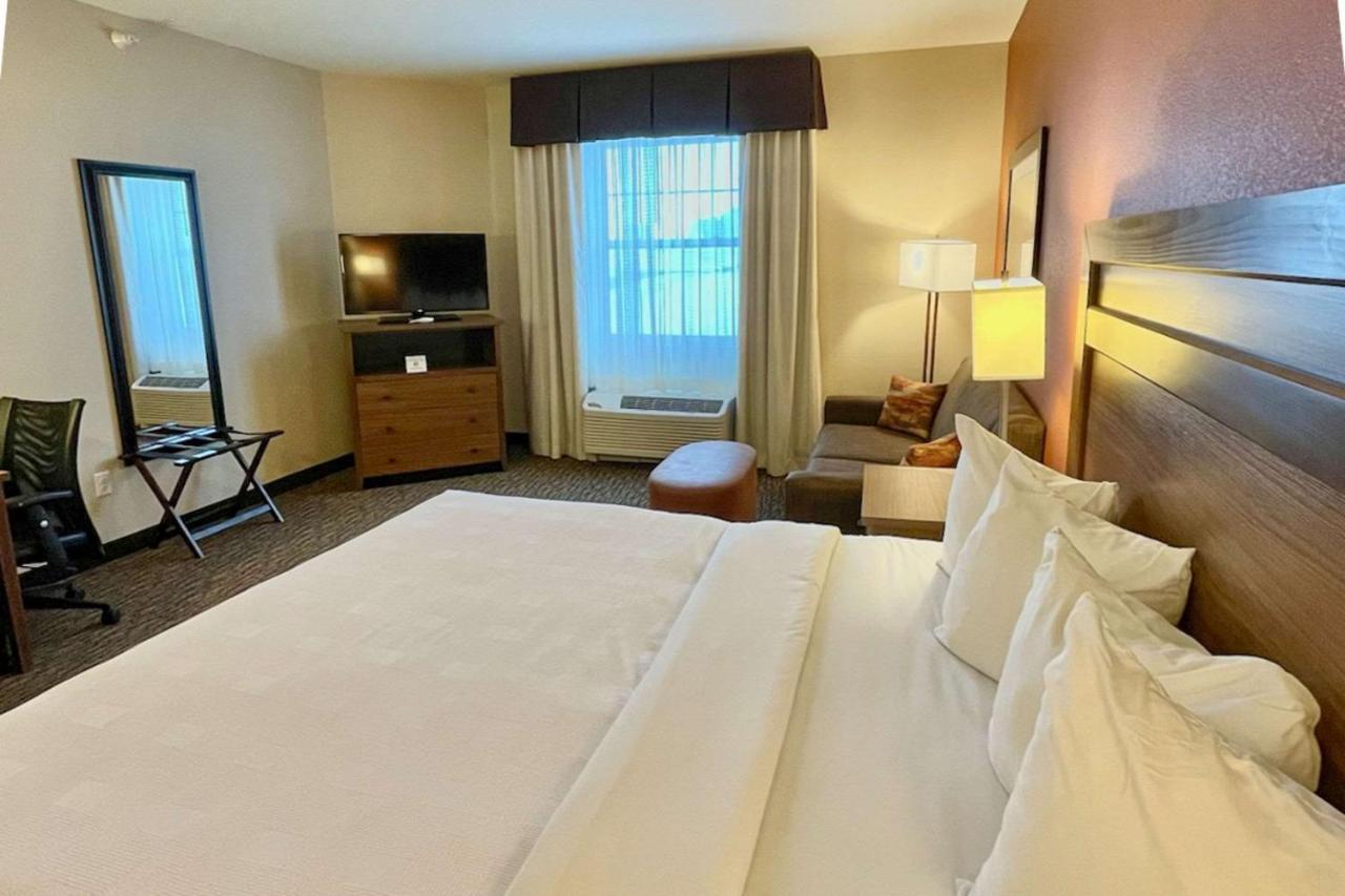 Mainstay Suites Watford City - Event Center Zewnętrze zdjęcie