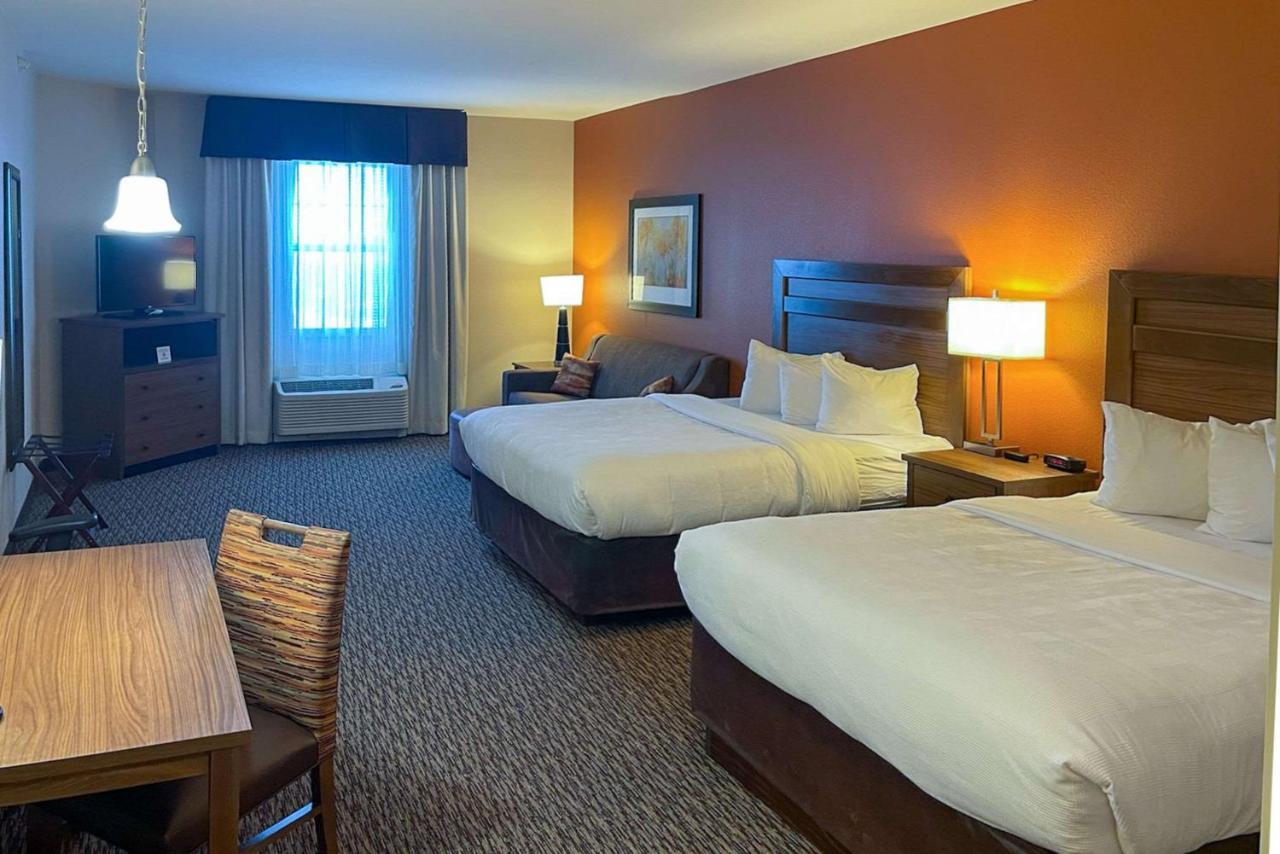 Mainstay Suites Watford City - Event Center Zewnętrze zdjęcie
