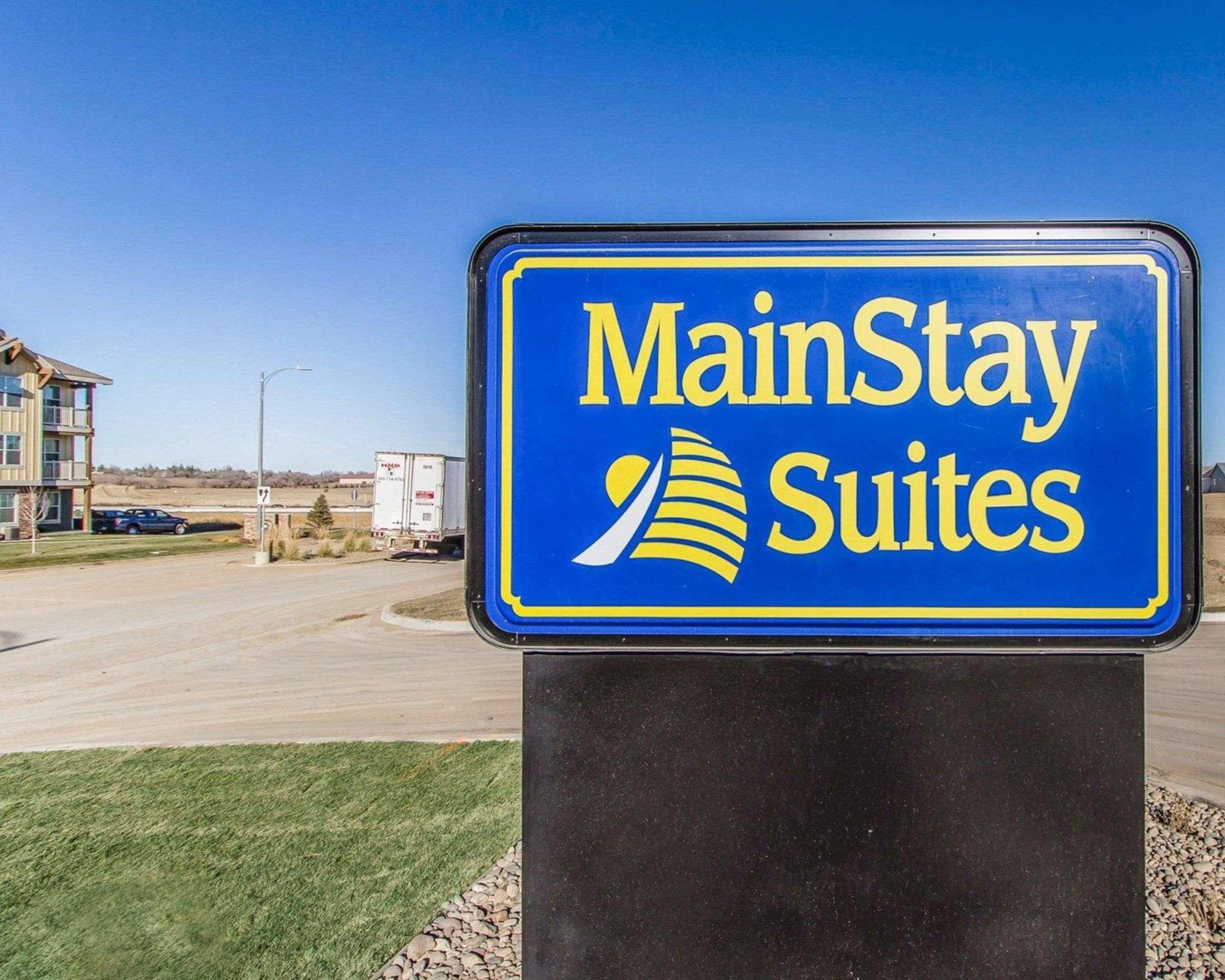 Mainstay Suites Watford City - Event Center Zewnętrze zdjęcie