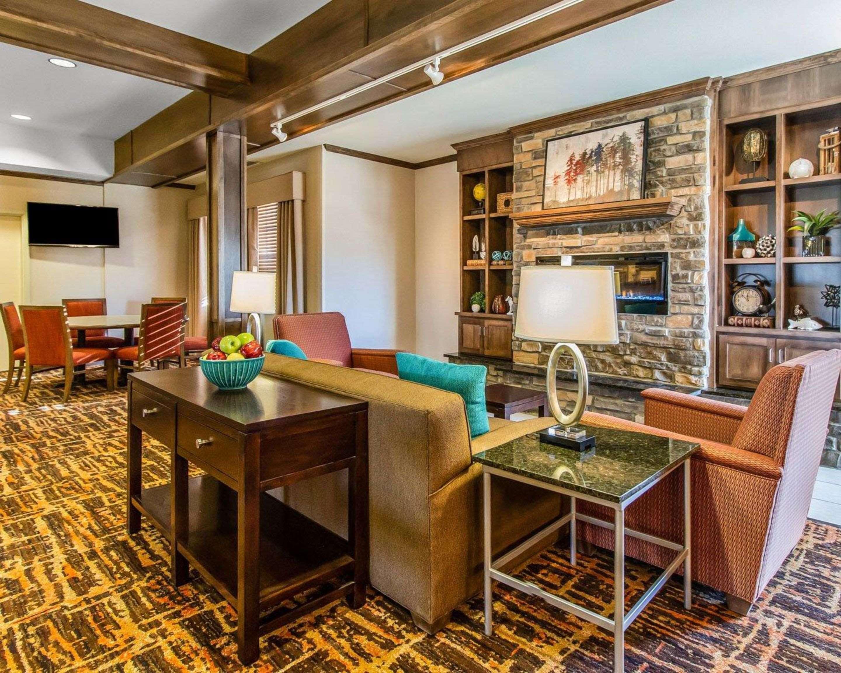 Mainstay Suites Watford City - Event Center Zewnętrze zdjęcie