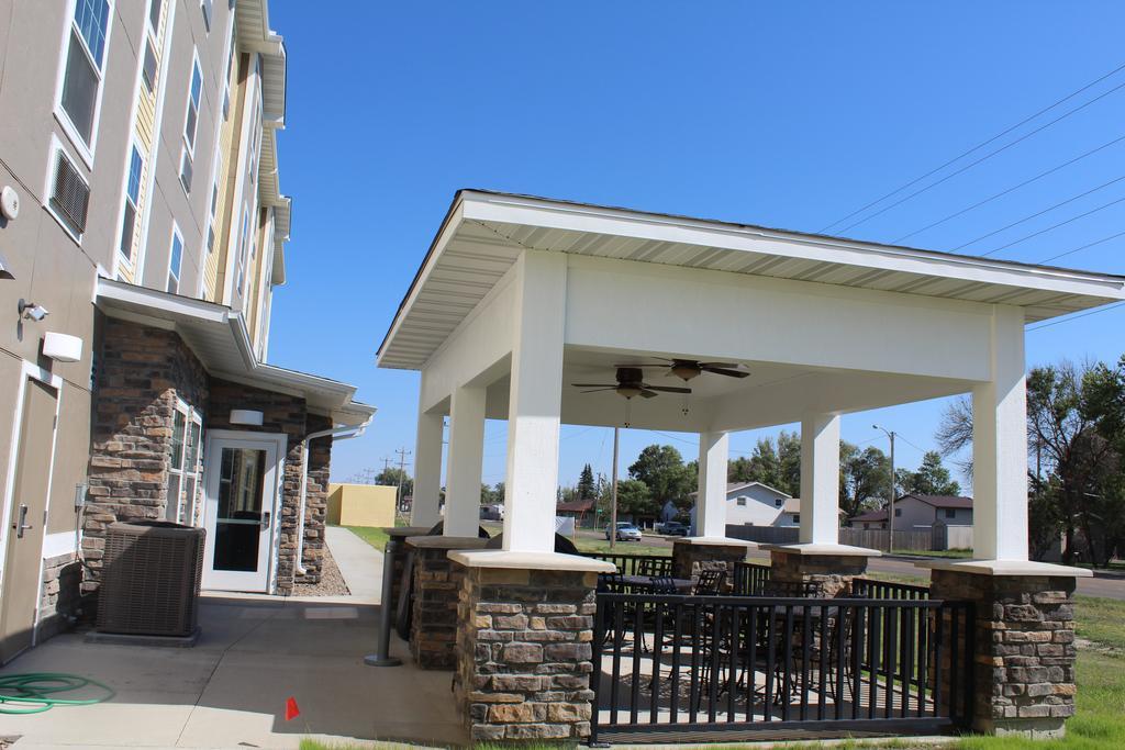Mainstay Suites Watford City - Event Center Zewnętrze zdjęcie