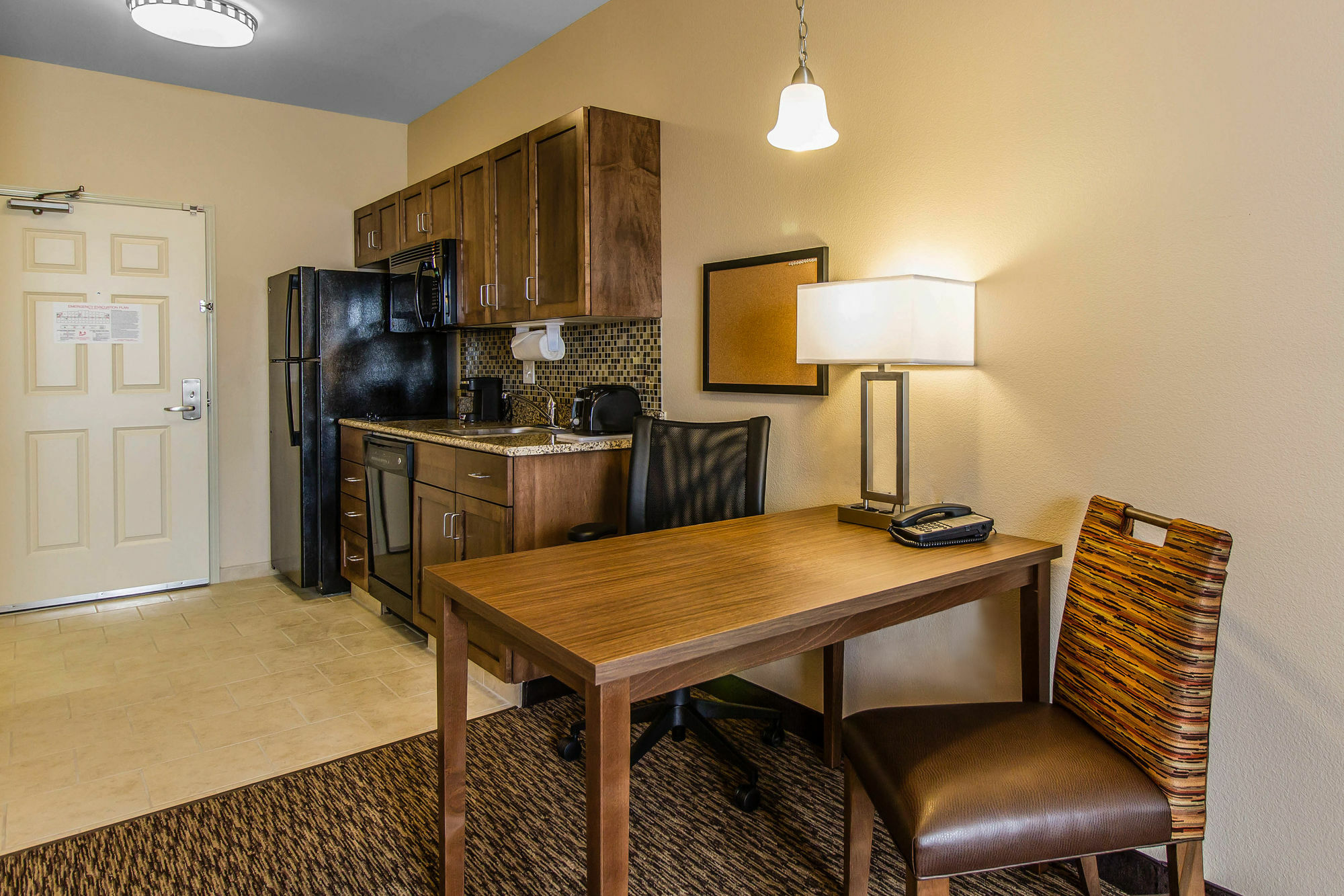 Mainstay Suites Watford City - Event Center Zewnętrze zdjęcie